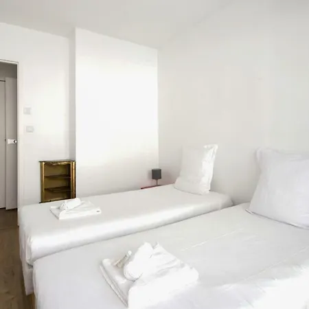Charming Flat In The Heart Of Apartment *